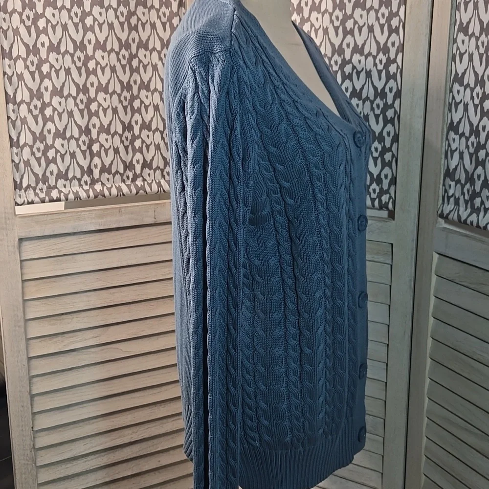 NWOT Belle by Kim Gravel Smoke Blue Cable Knit Cardigan Hip-Length - Picture 5 of 11